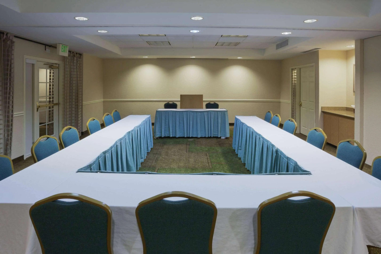 La Quinta Inn & Suites by Wyndham Sherman