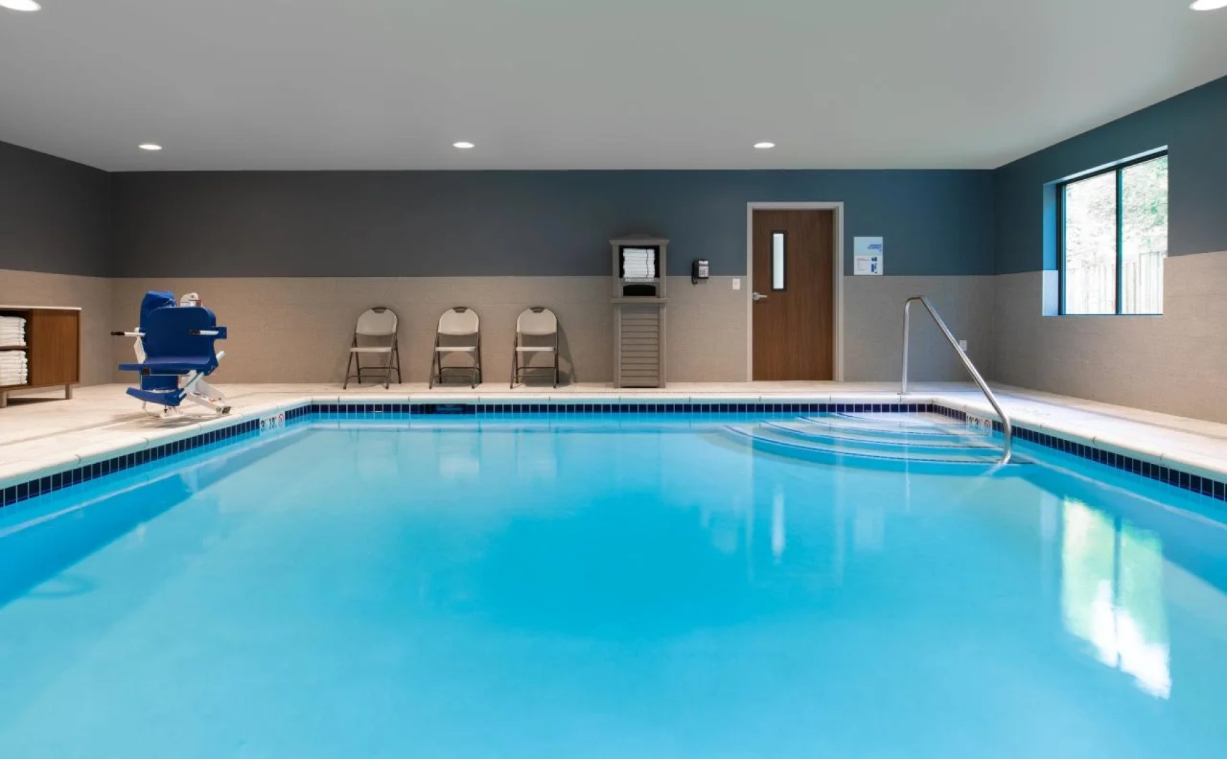 Holiday Inn Express & Suites Camas - Vancouver by IHG