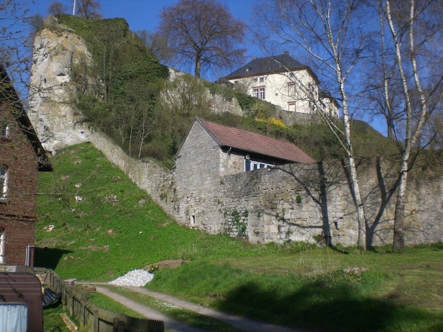 Contemporary Apartment in Bad Arolsen Hesse with private terrace and garden with barbecue