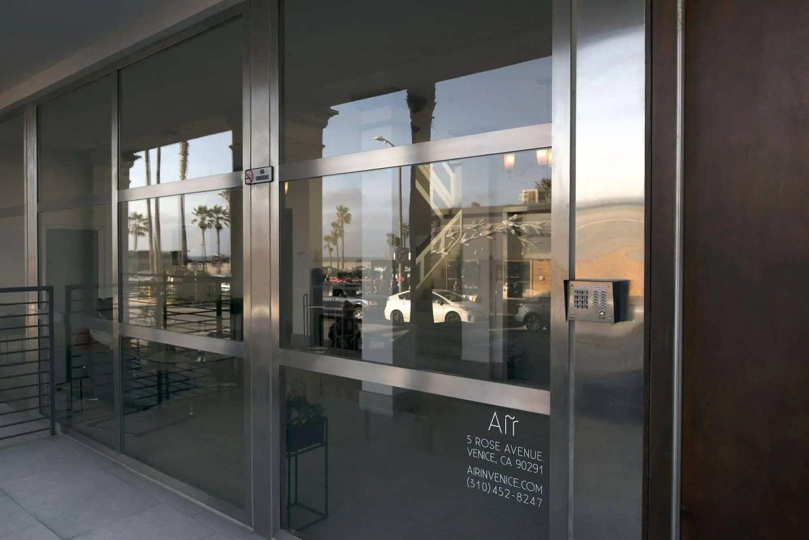 Air Venice on the Beach