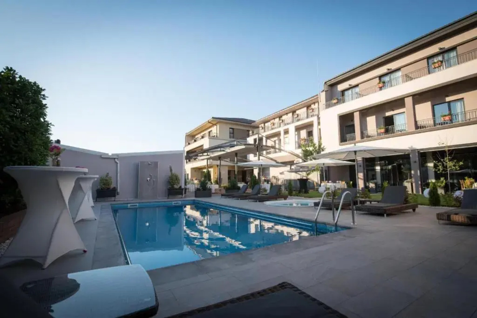 Pensiunea Nora Prestige