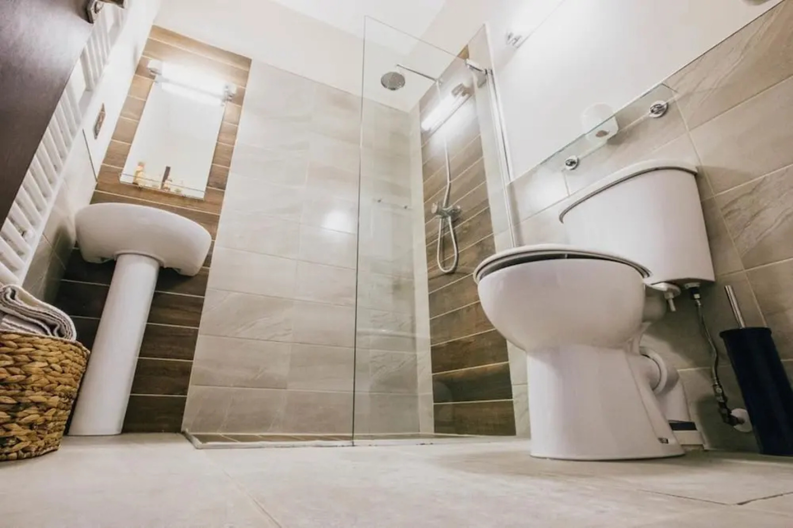 Duke Of Edinburgh Hotel