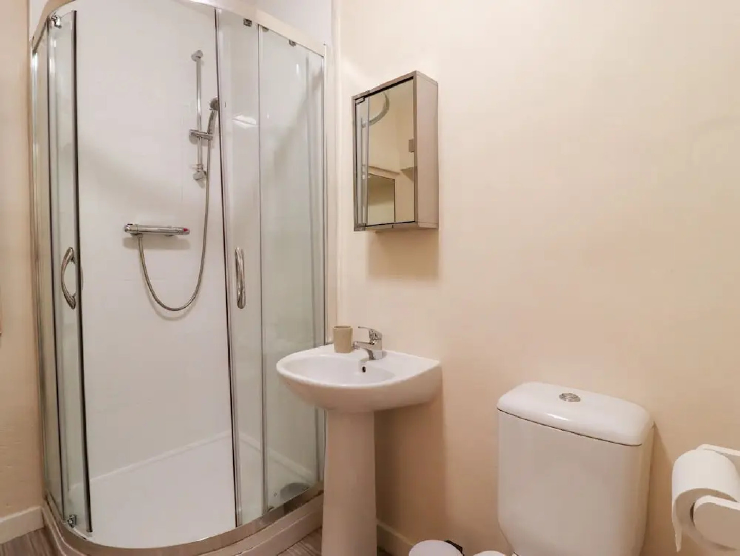 7 Scarah Bank Cottages