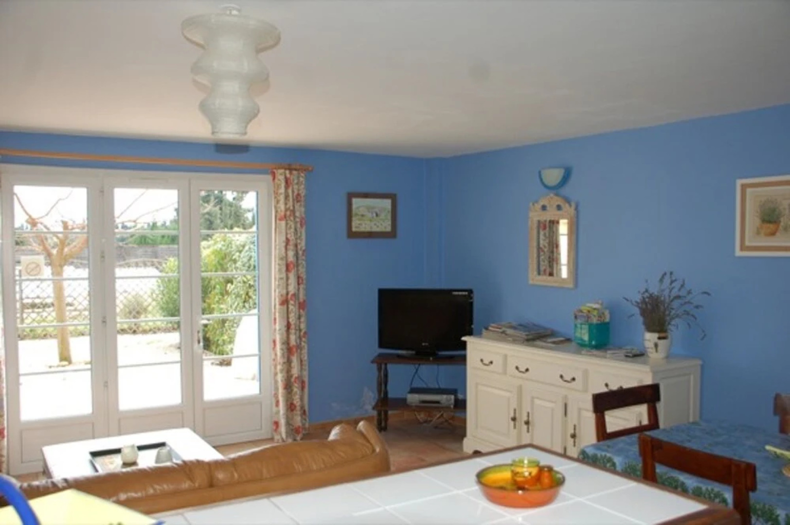 House With 3 Bedrooms in Sarrians, With Wonderful Mountain View, Priva