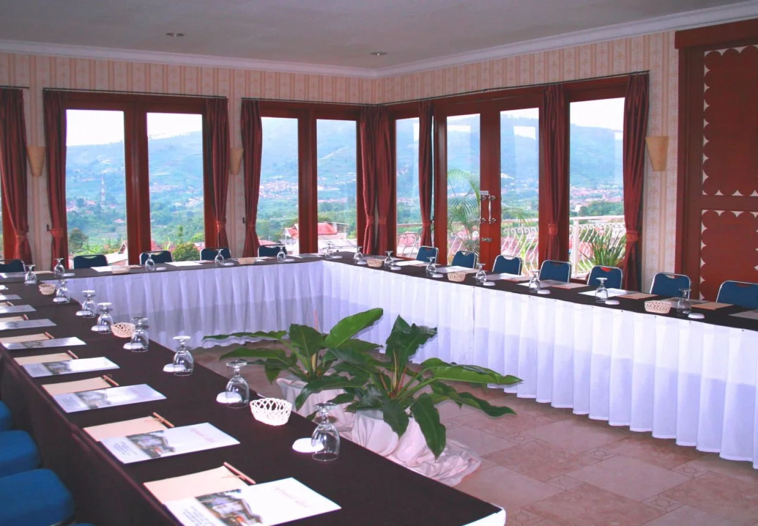 Hotel Villa Venety's by ZUZU