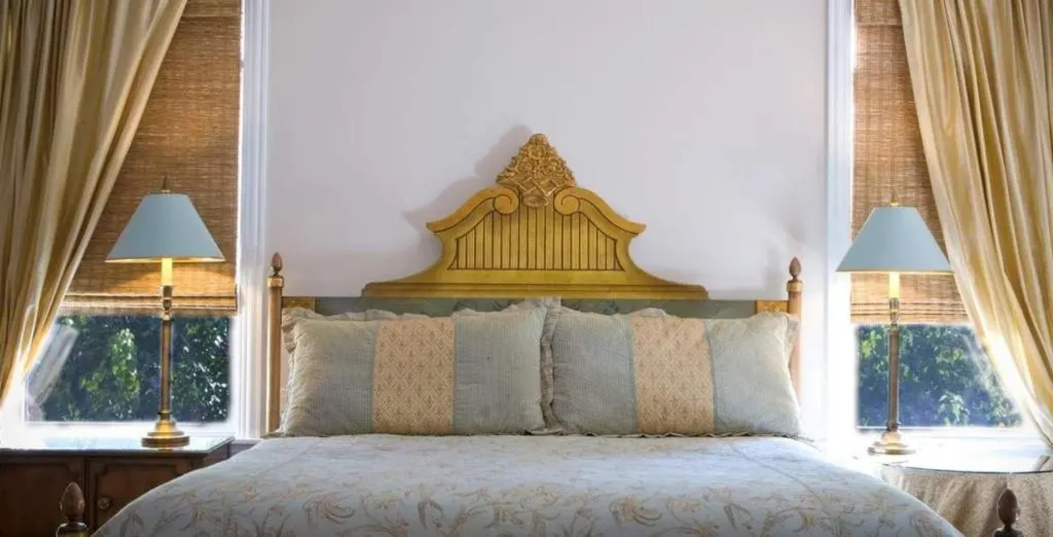 Harvey House Bed & Breakfast