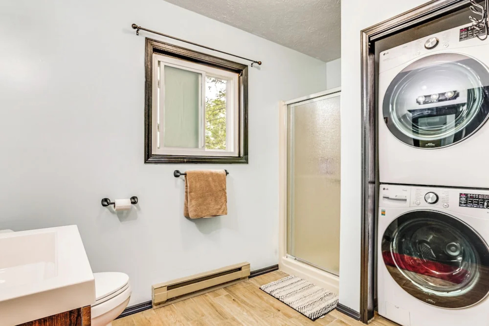 Wooded Tobyhanna Home w/ Fire Pit & Lake Access!