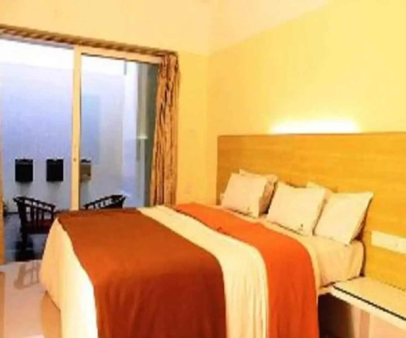 Livgrand - Greenberry Resort, Yercaud - Urban House