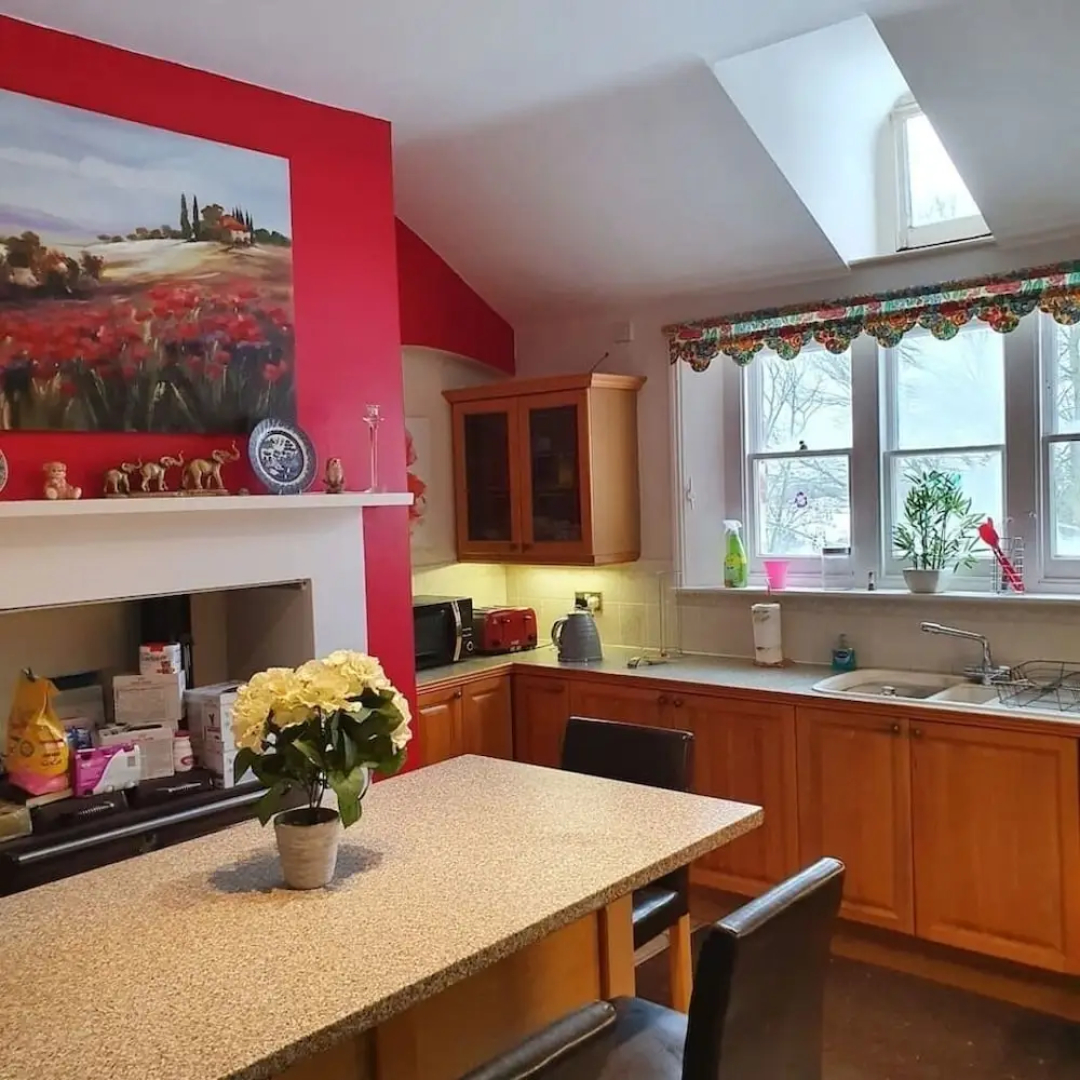 Historic Manor House - Sleeps 16 - Pool & Hot Tub