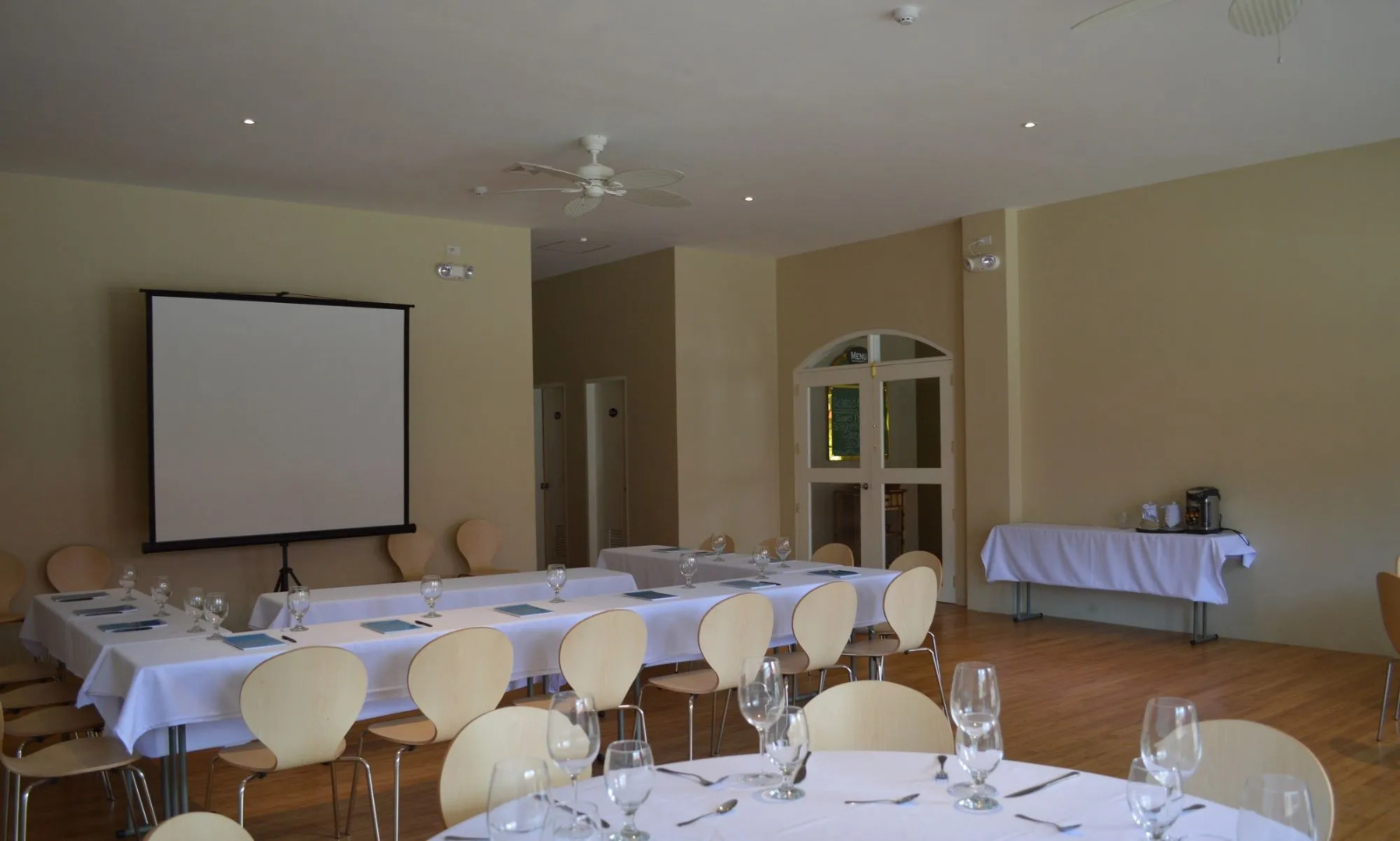 Kingsley's Hotel and Gastro Pub