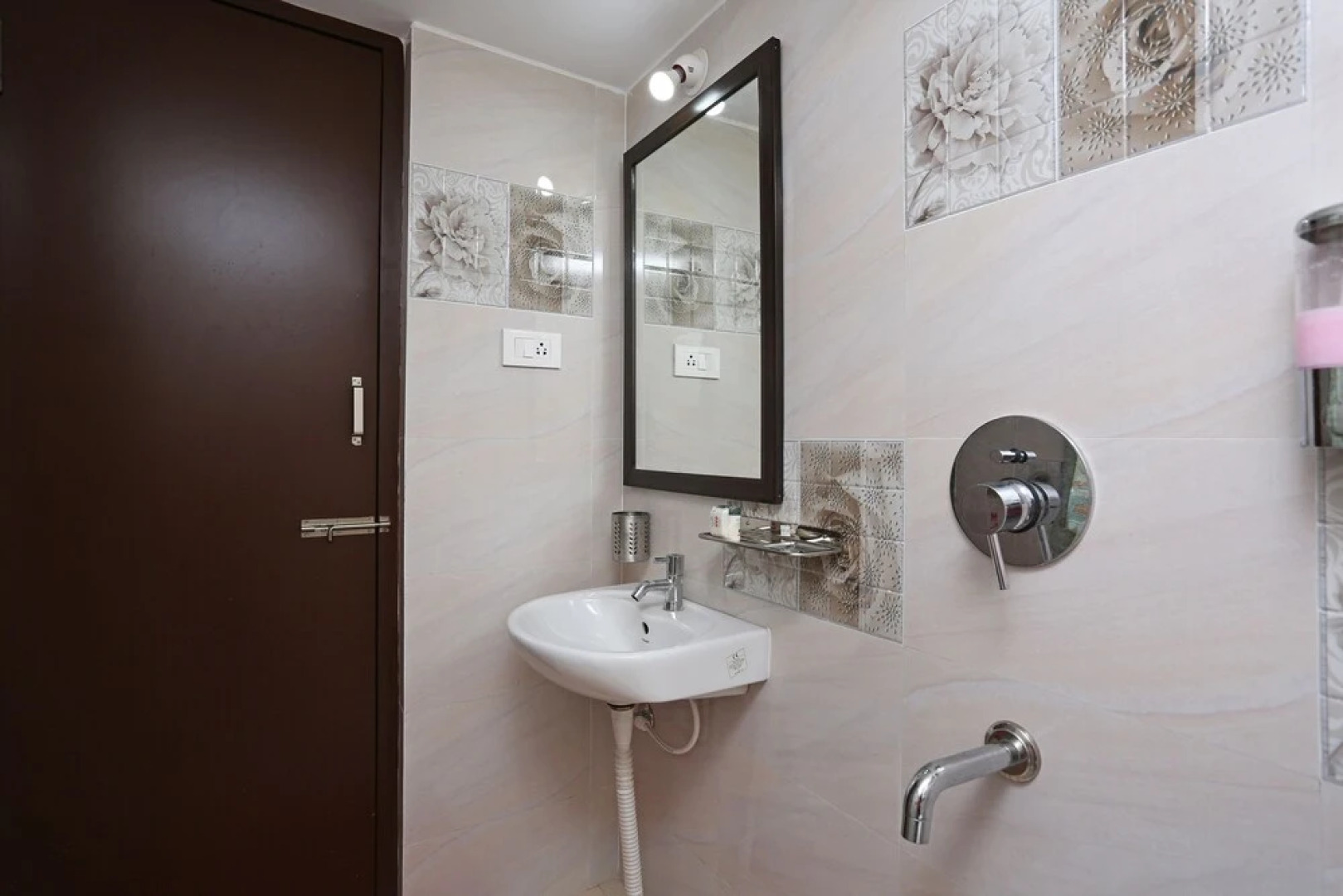 OYO 9375 Home Serene 1BHK Madikeri