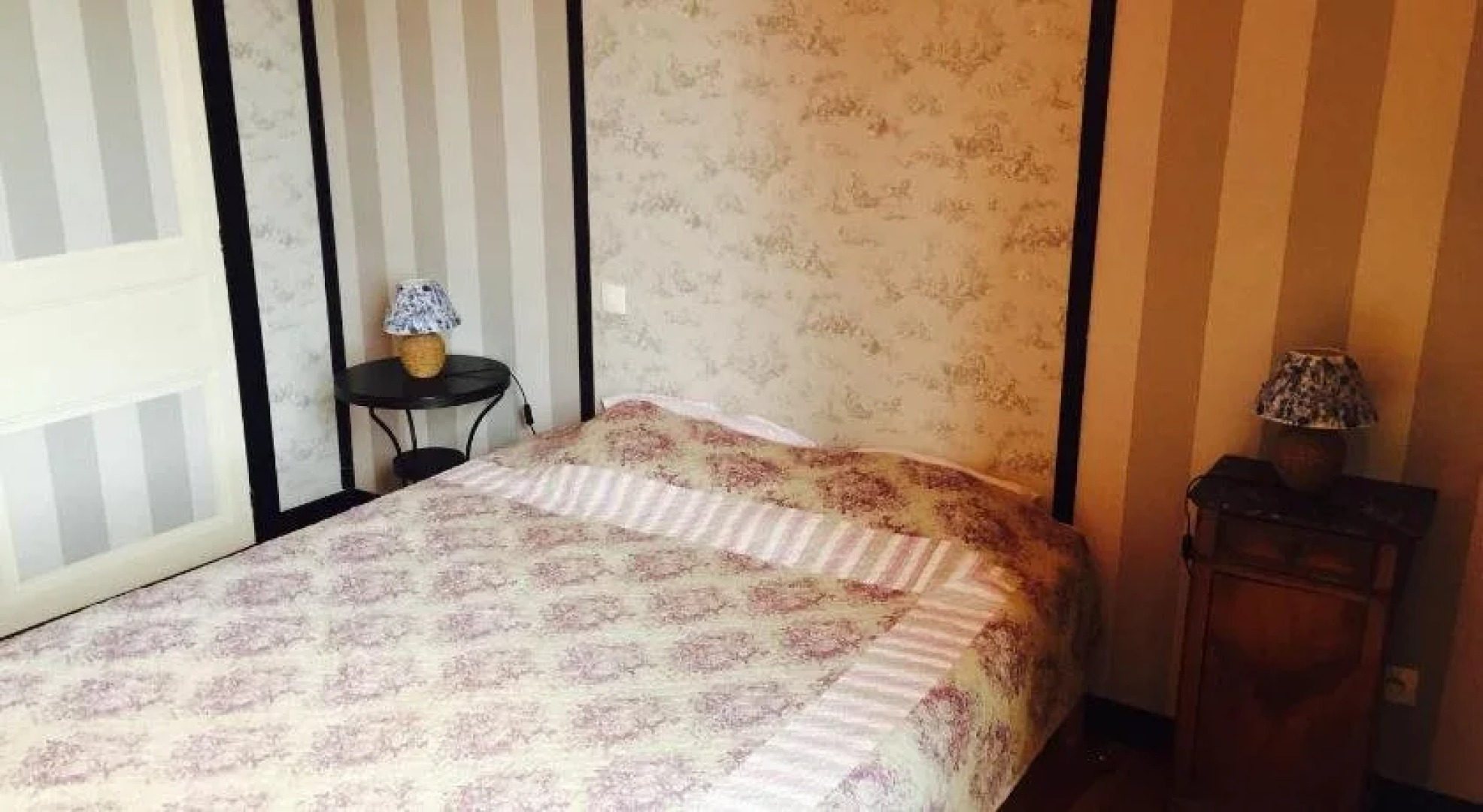 Aux Caprices des Dieux