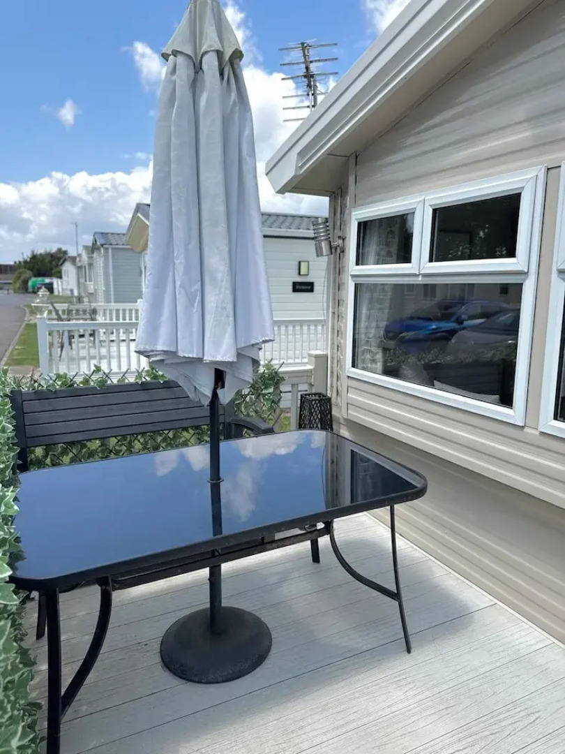 Casita De Cuervo at Country Park