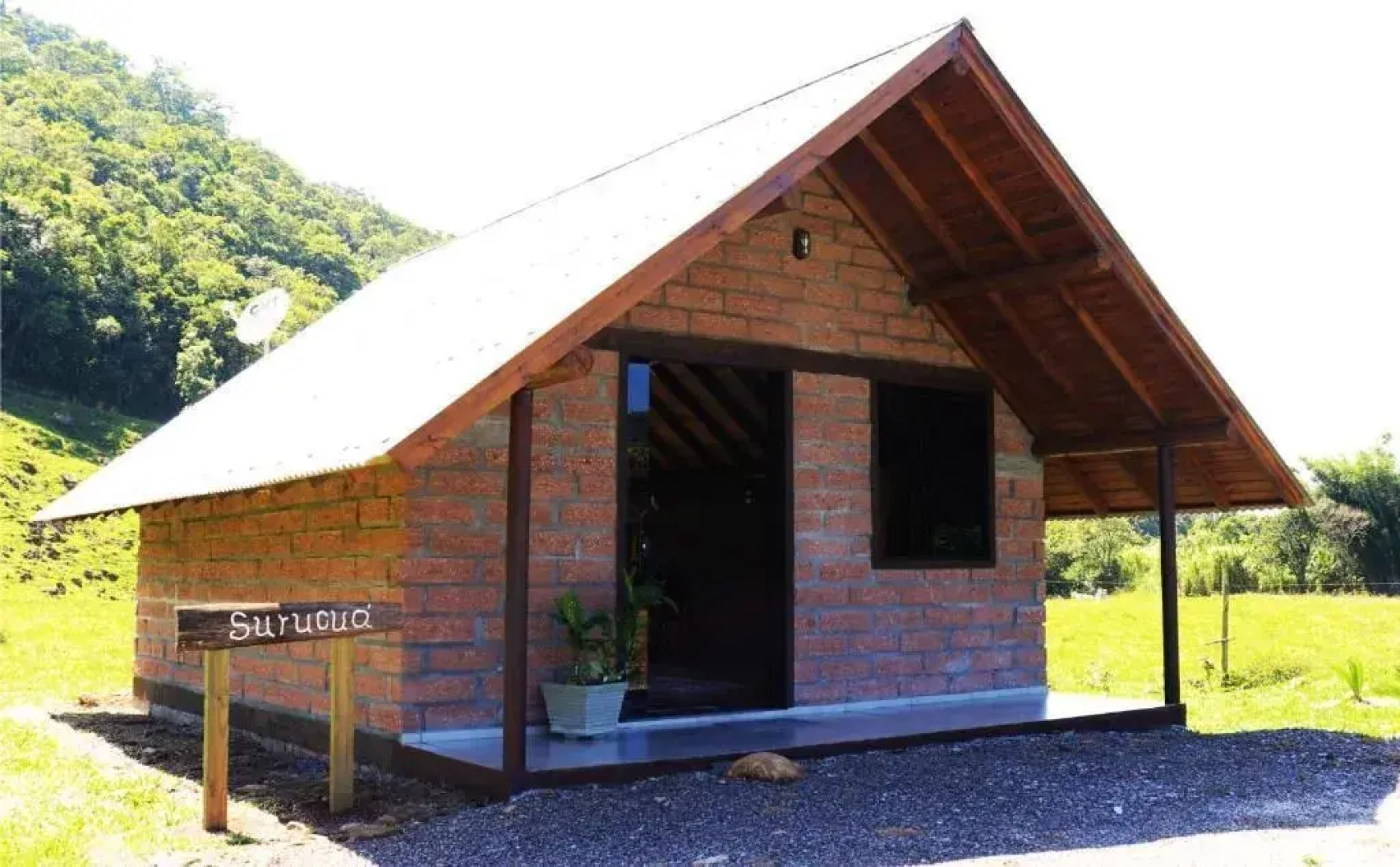 Pousada Chalés Vale do Rio do Boi