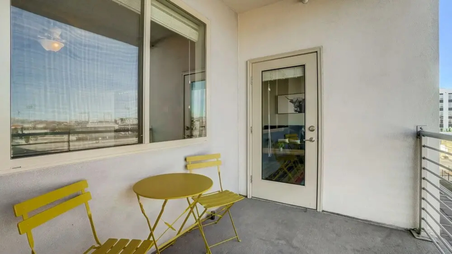 FRONTDESK Flats on 4th Apts Downtown Birmingham