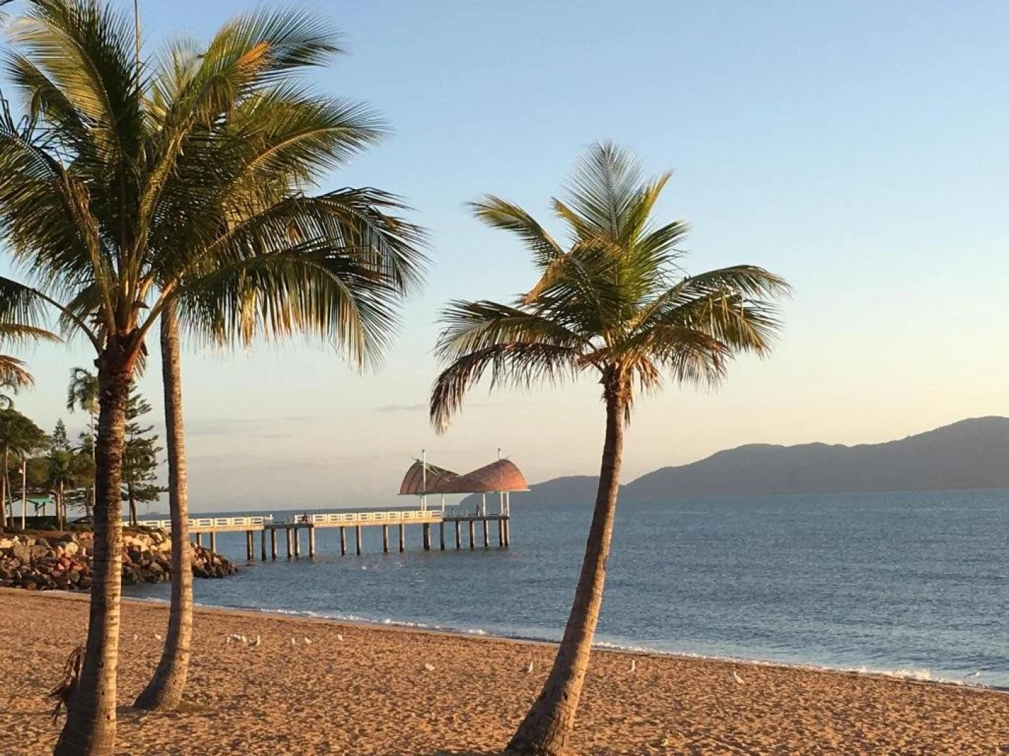 Bushland Beach Tavern