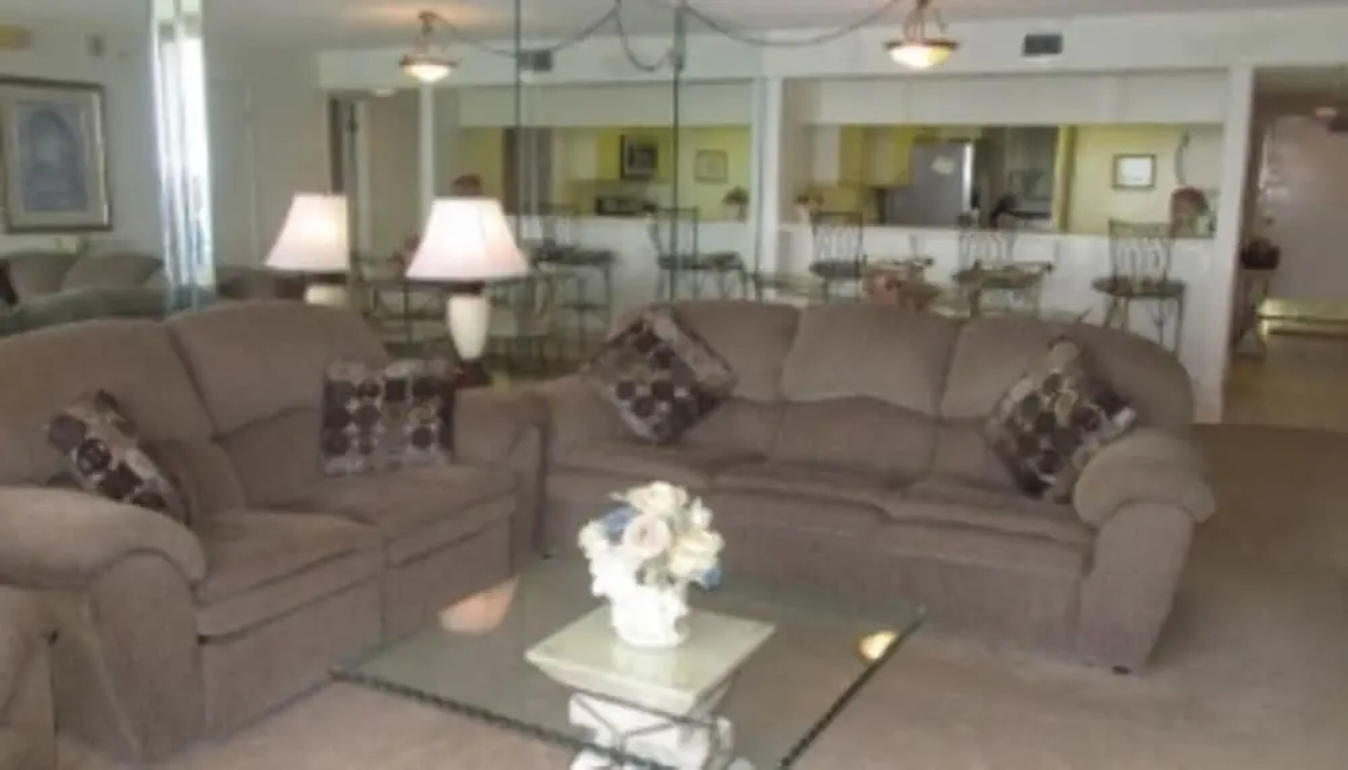 2 BR 2 BA - Seychelles 1405