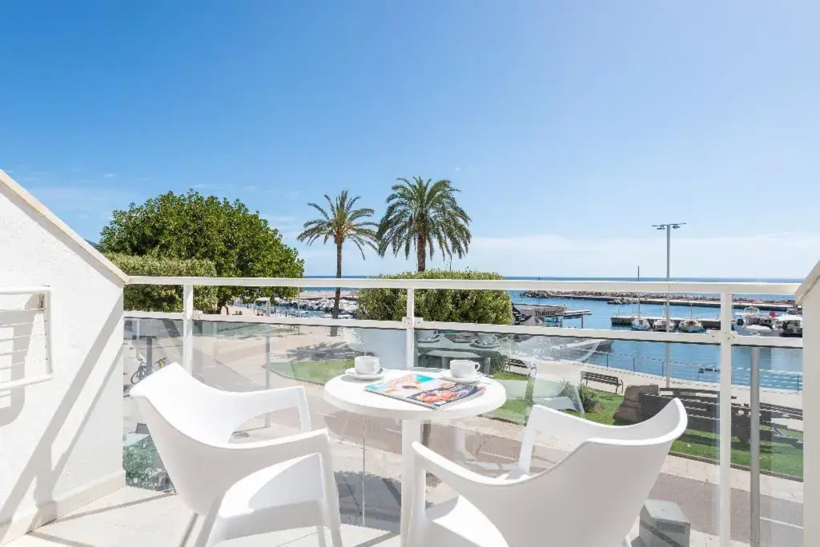 Отель Cala Bona