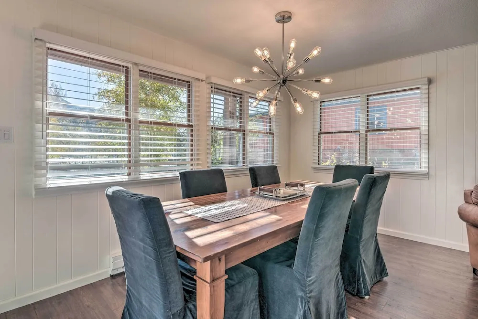 Walk to Ski Slopes! Red River Condo w/ Fireplace