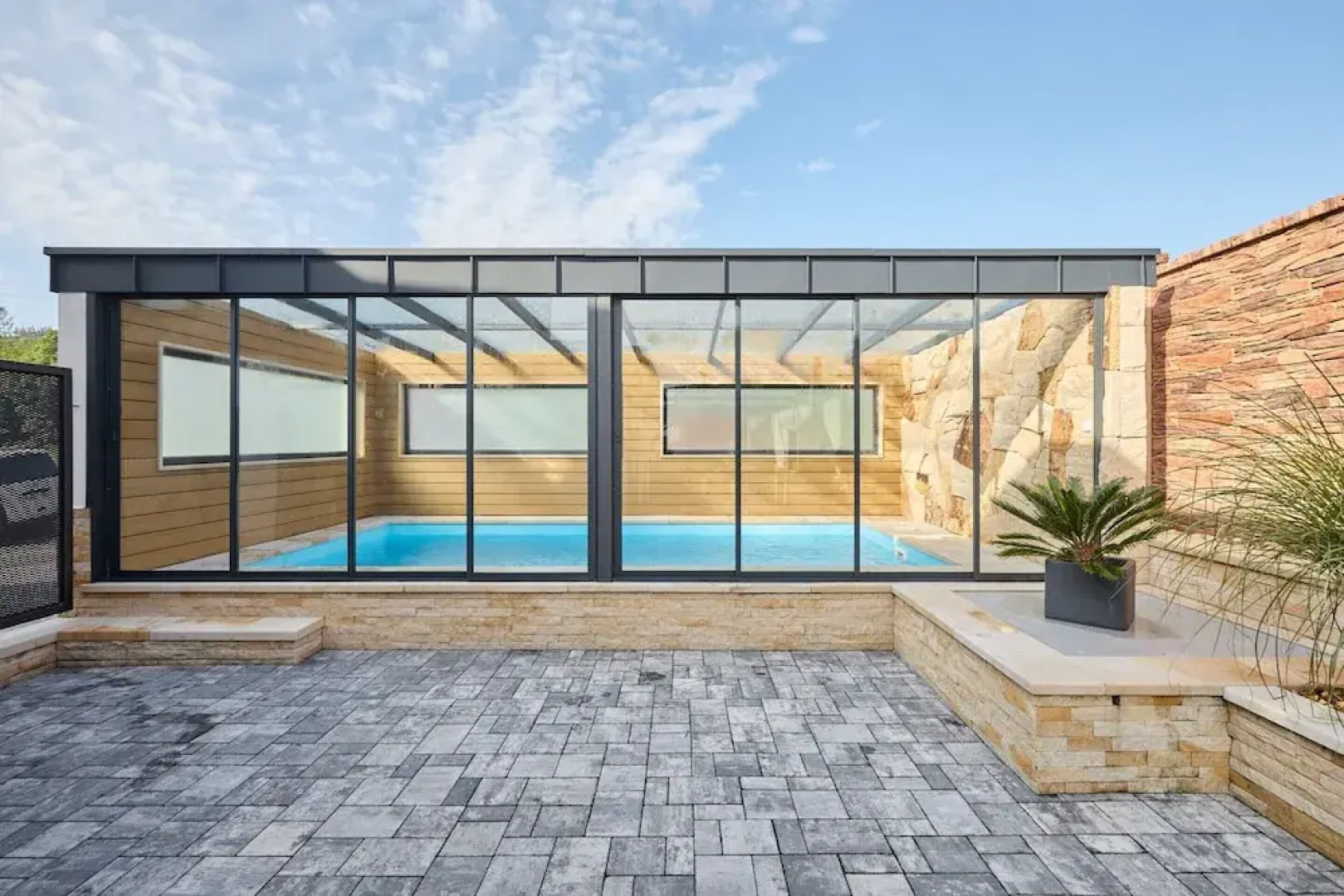 Villa in Radvanice With hot tub