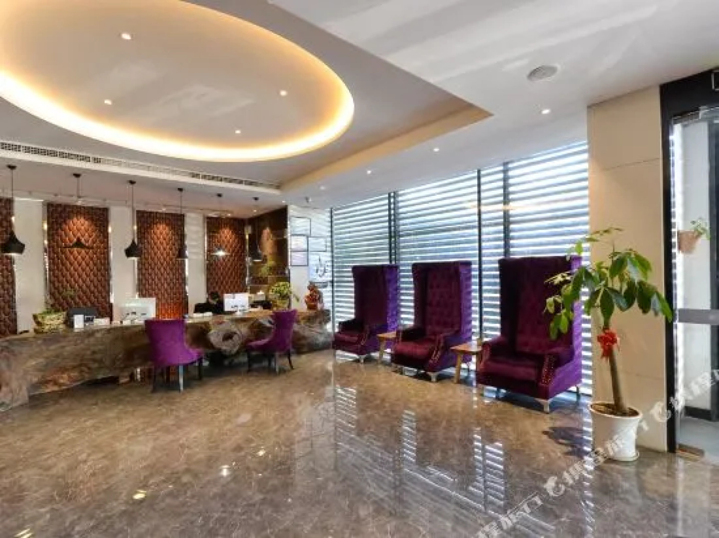 Nancheng Square Hotel