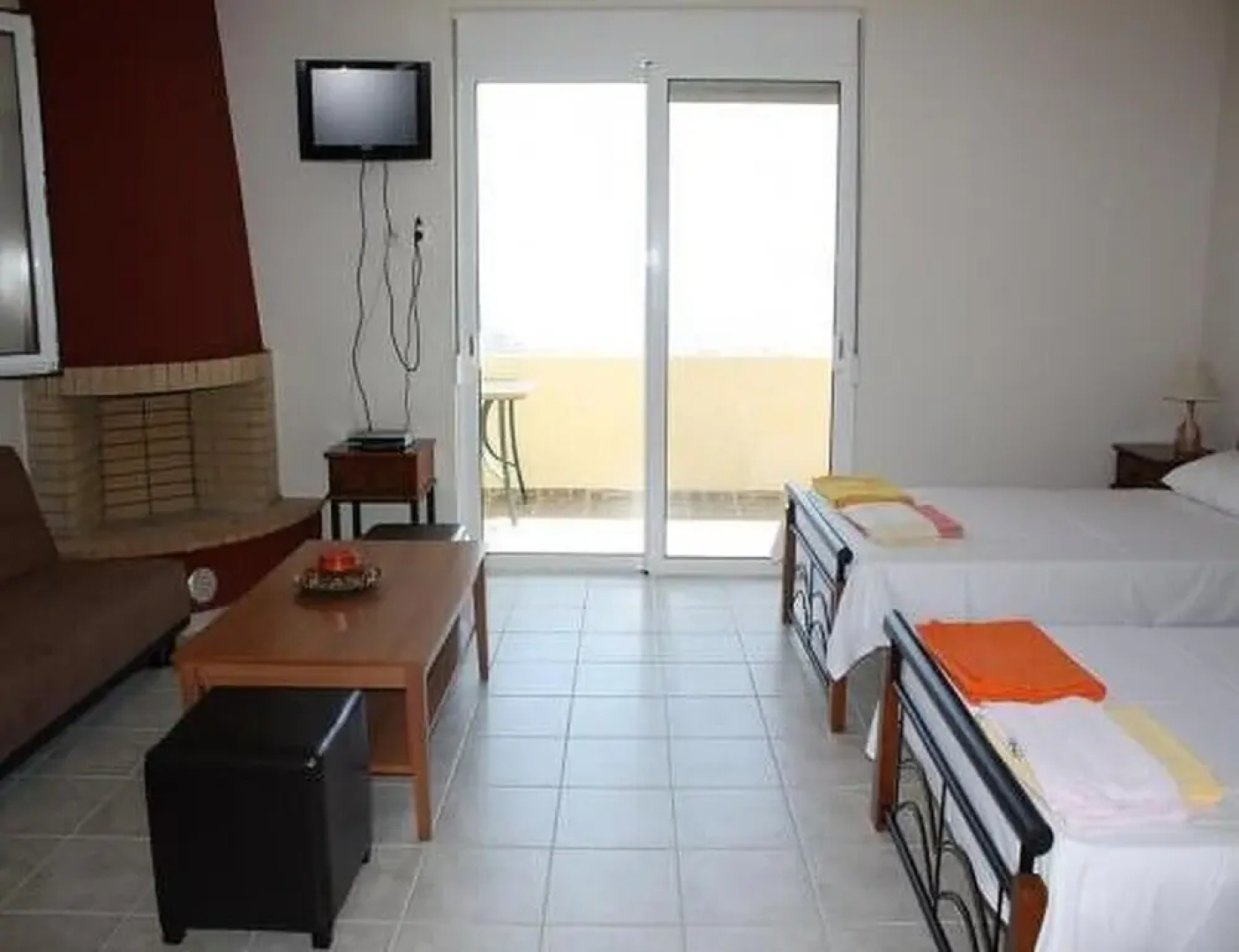 Paterakis Studios Triopetra