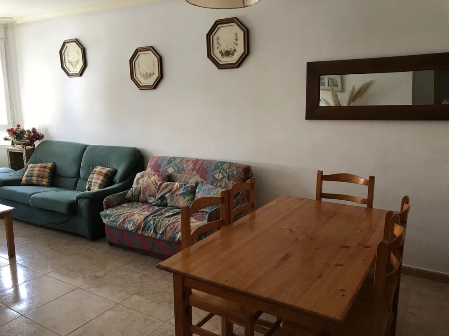 Hostal Apartamentos La Vereda