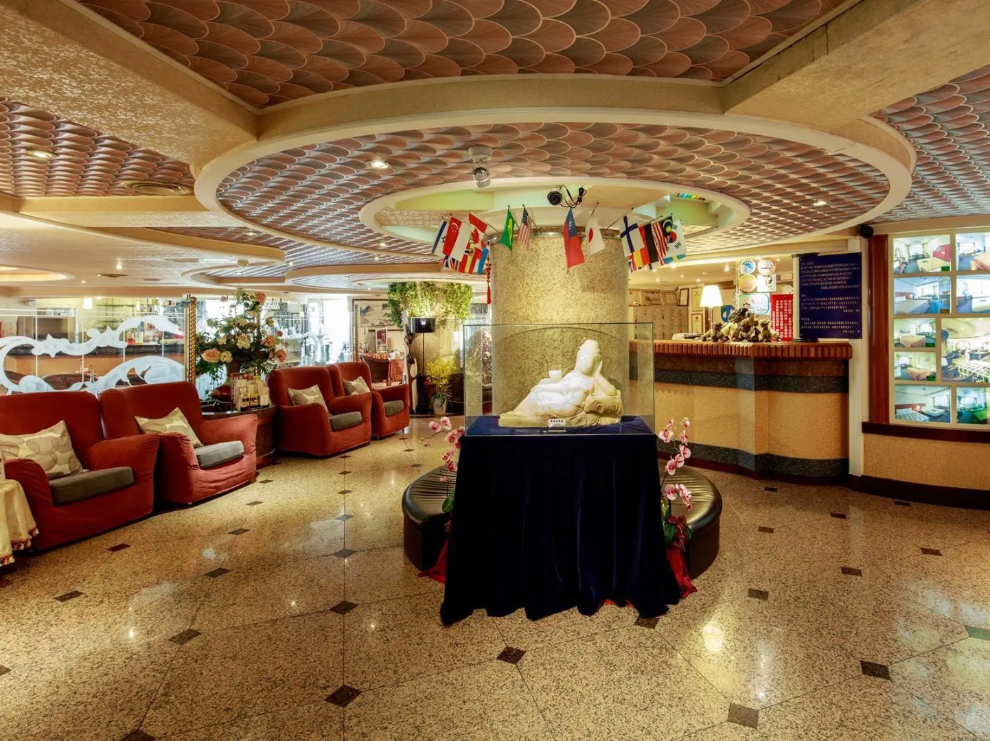 Chungli Business Hotel