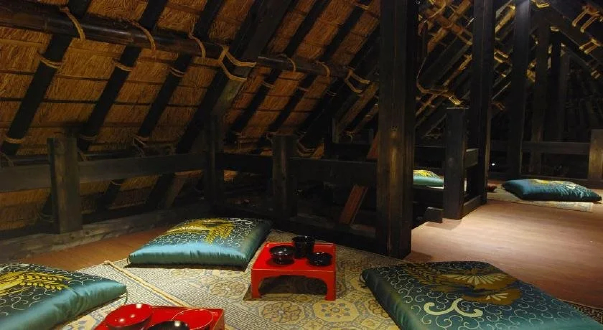 Tougenkyo-Iya-no-Yamazato