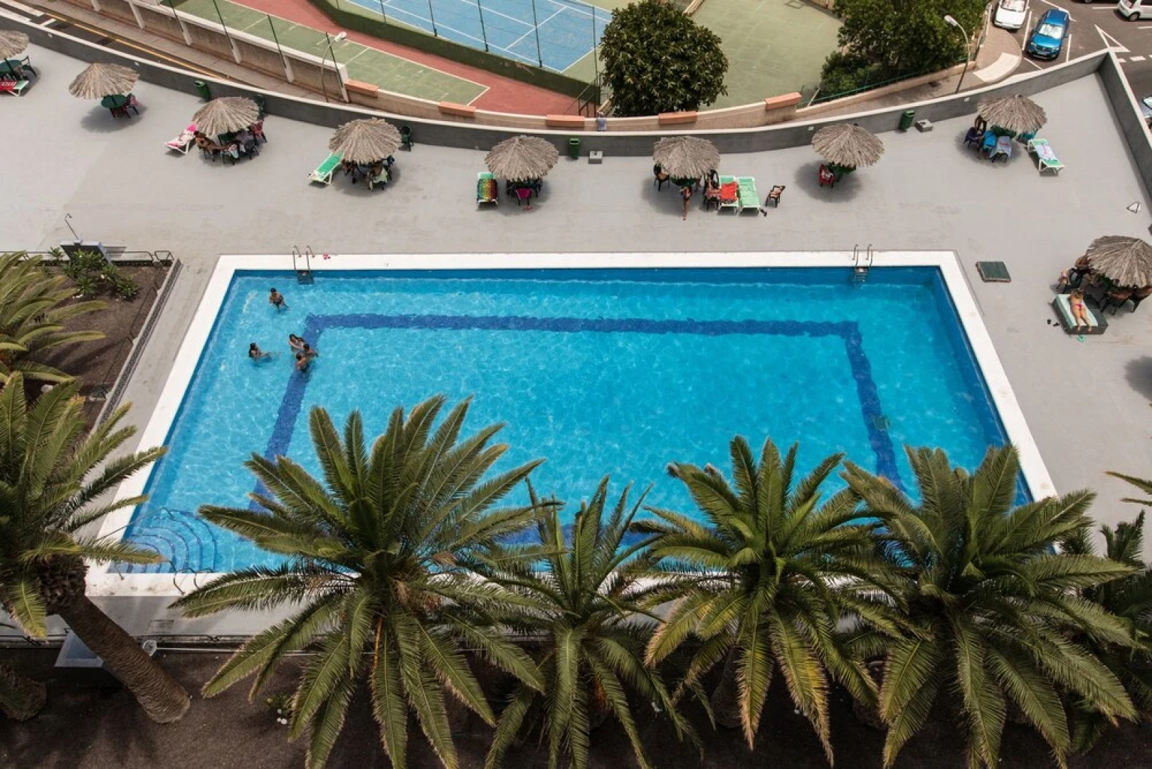 Endless Summer Apartment, Fresh Style and Sea Views