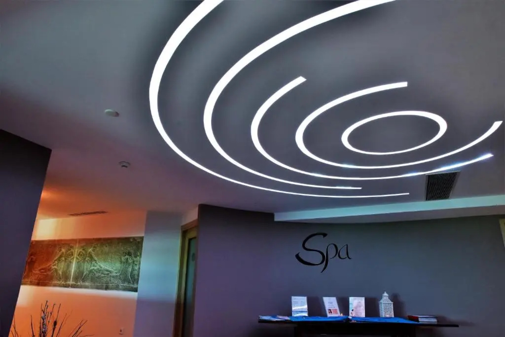 Kresten Royal Euphoria Resort