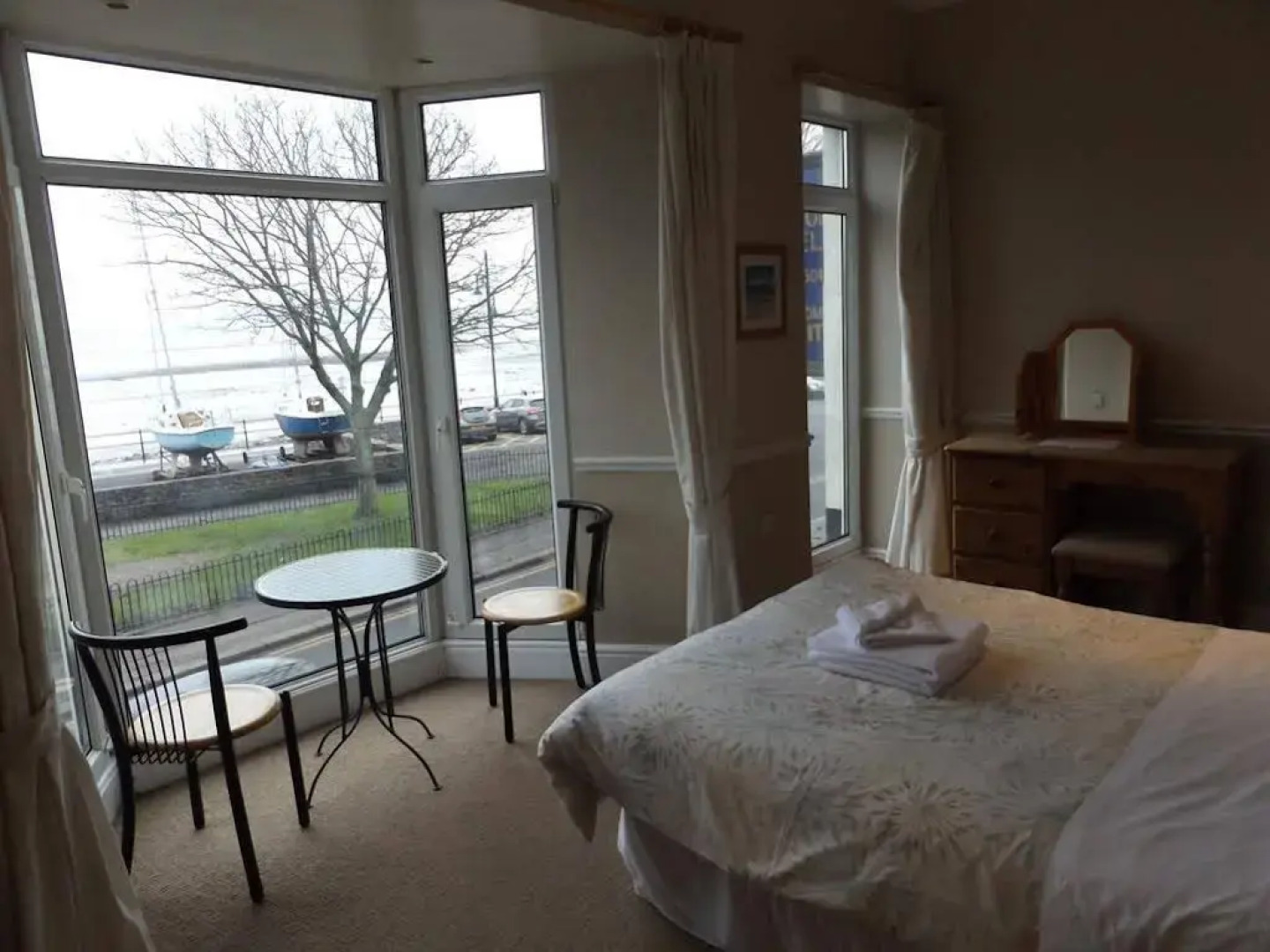 The Carlton Hotel Mumbles