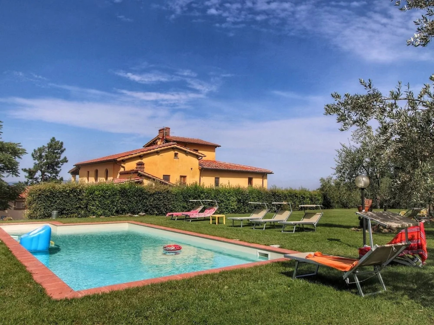 Villa in Tuscany With Pool Near Beach