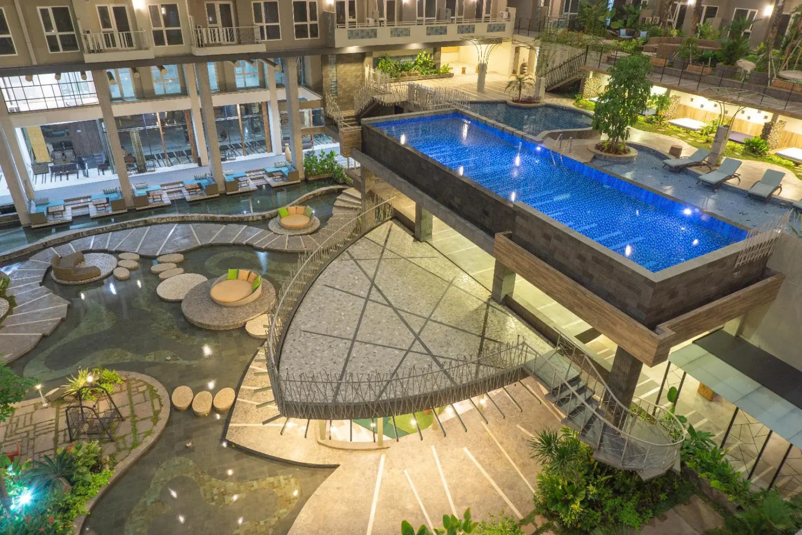 Grande Valore Hotel & Serviced Apartment