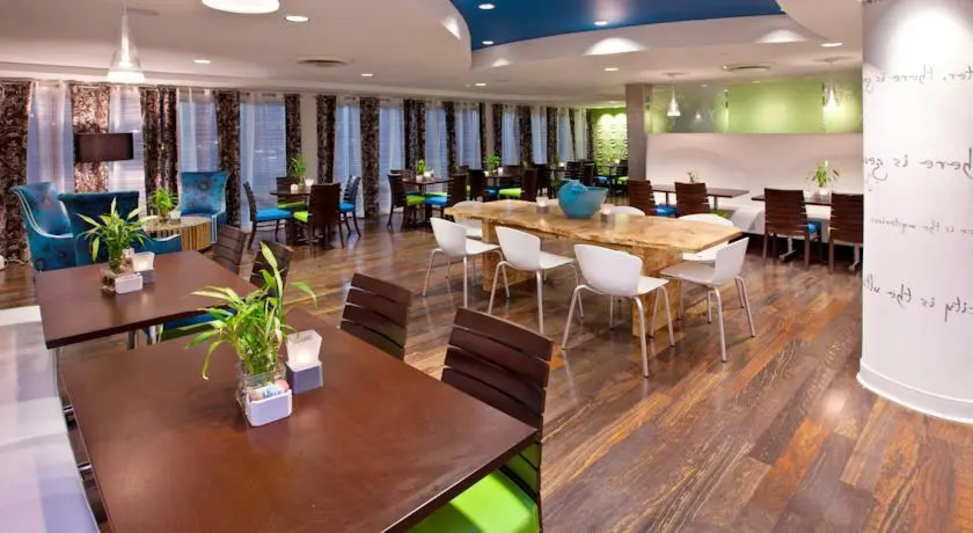 Hotel Indigo Fishers - Indys Uptown