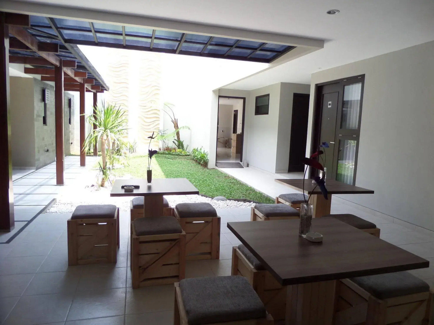 Shinta Guest House