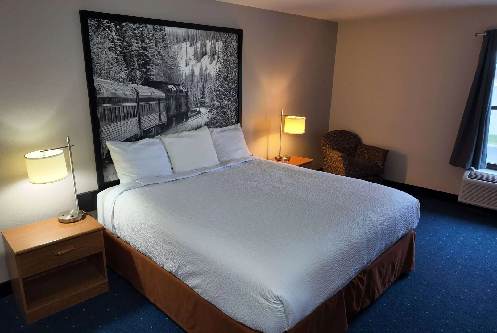 Super 8 by Wyndham Hampshire IL