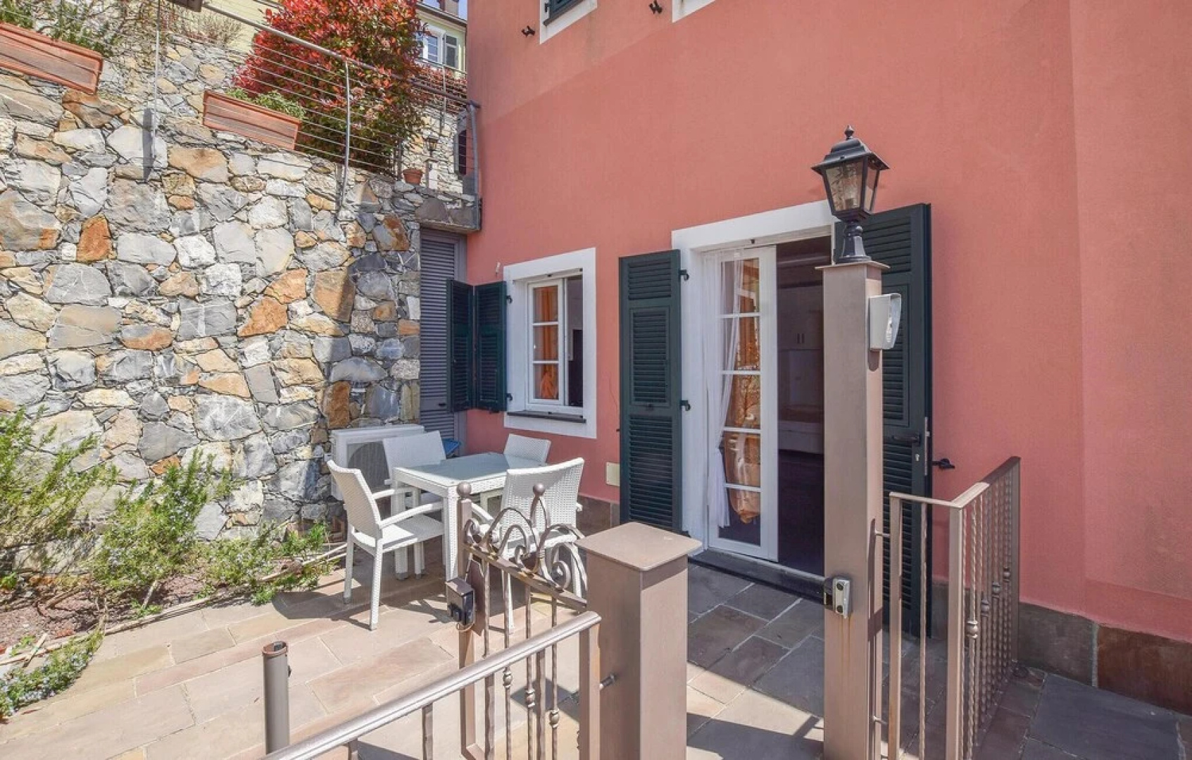 Nice Home in Magliolo With Wifi and 1 Bedrooms
