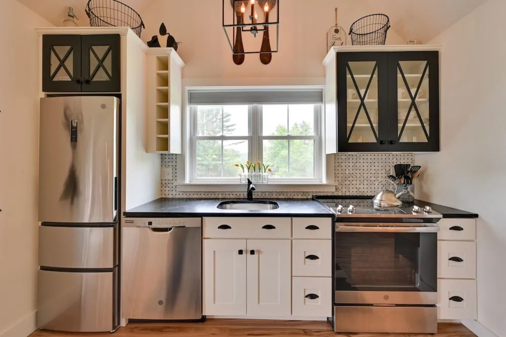 Cozy Campton Cottage < 1 Mi to Owls Nest Resort!