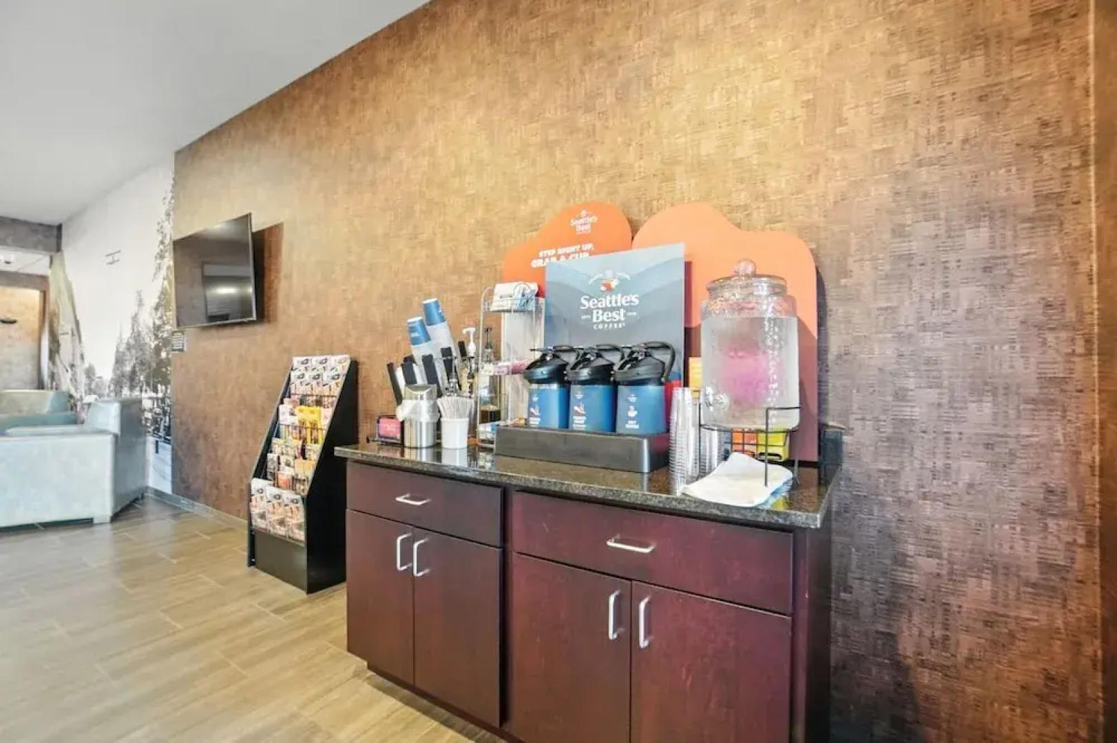 Cobblestone Hotel & Suites-Bellefontaine