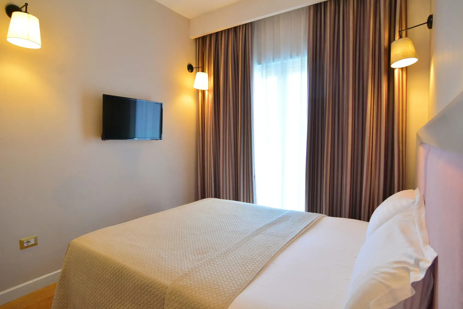 Sandy Beach Resort