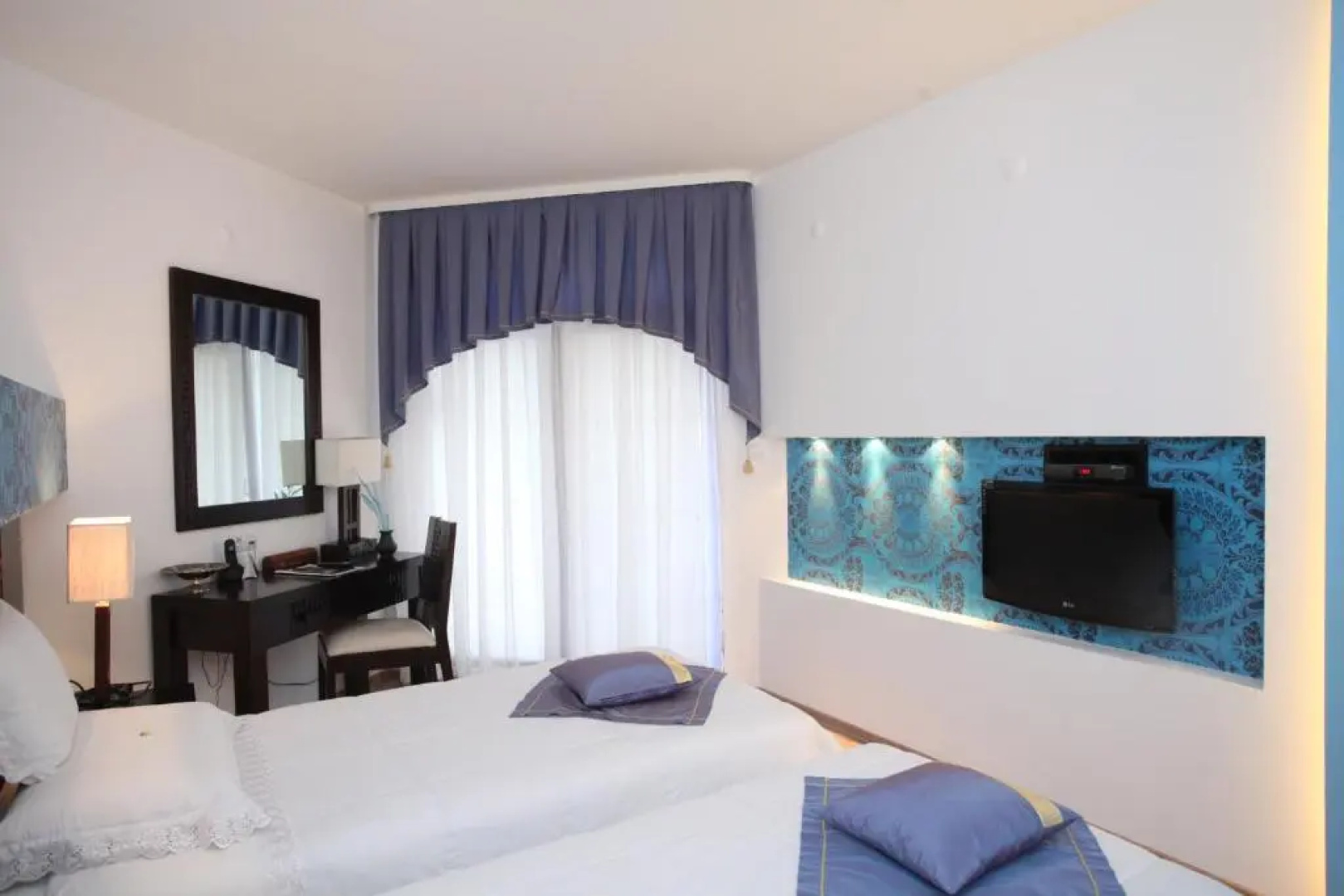 Art Hotel Nirvana