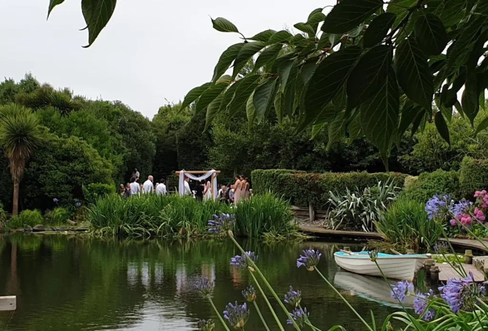 Accommodation at Lakeside