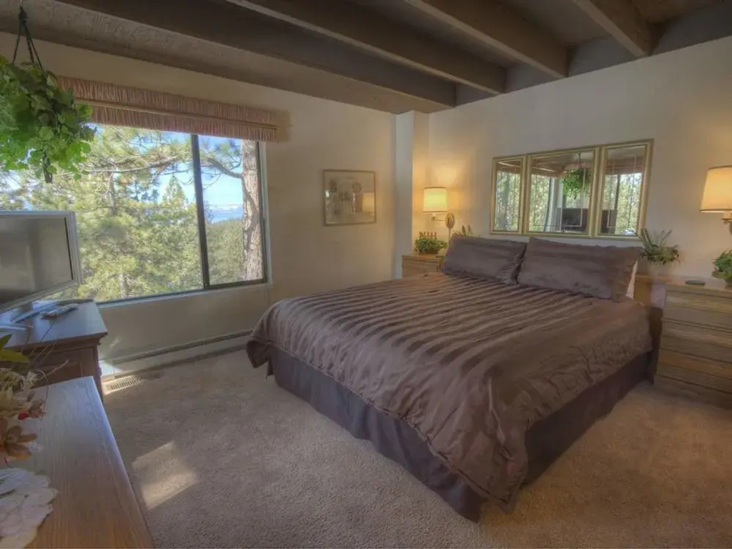 Modern Lake Village with Great Views 3 Br condo by RedAwning