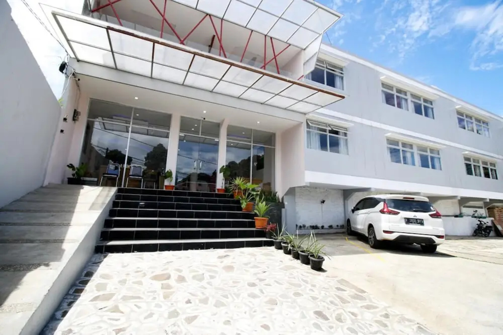 The Aurora Inn Lembang