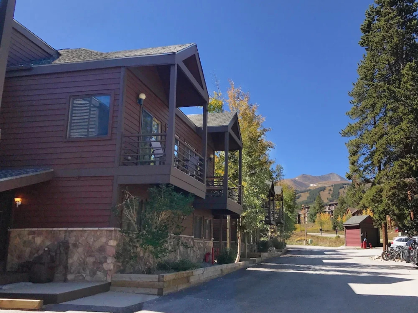 Wildwood Suites Condominiums