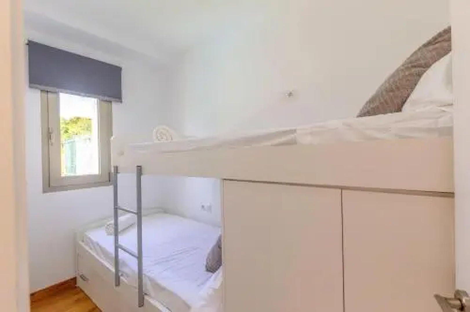 Modern Chalet with sea views in Son Serra