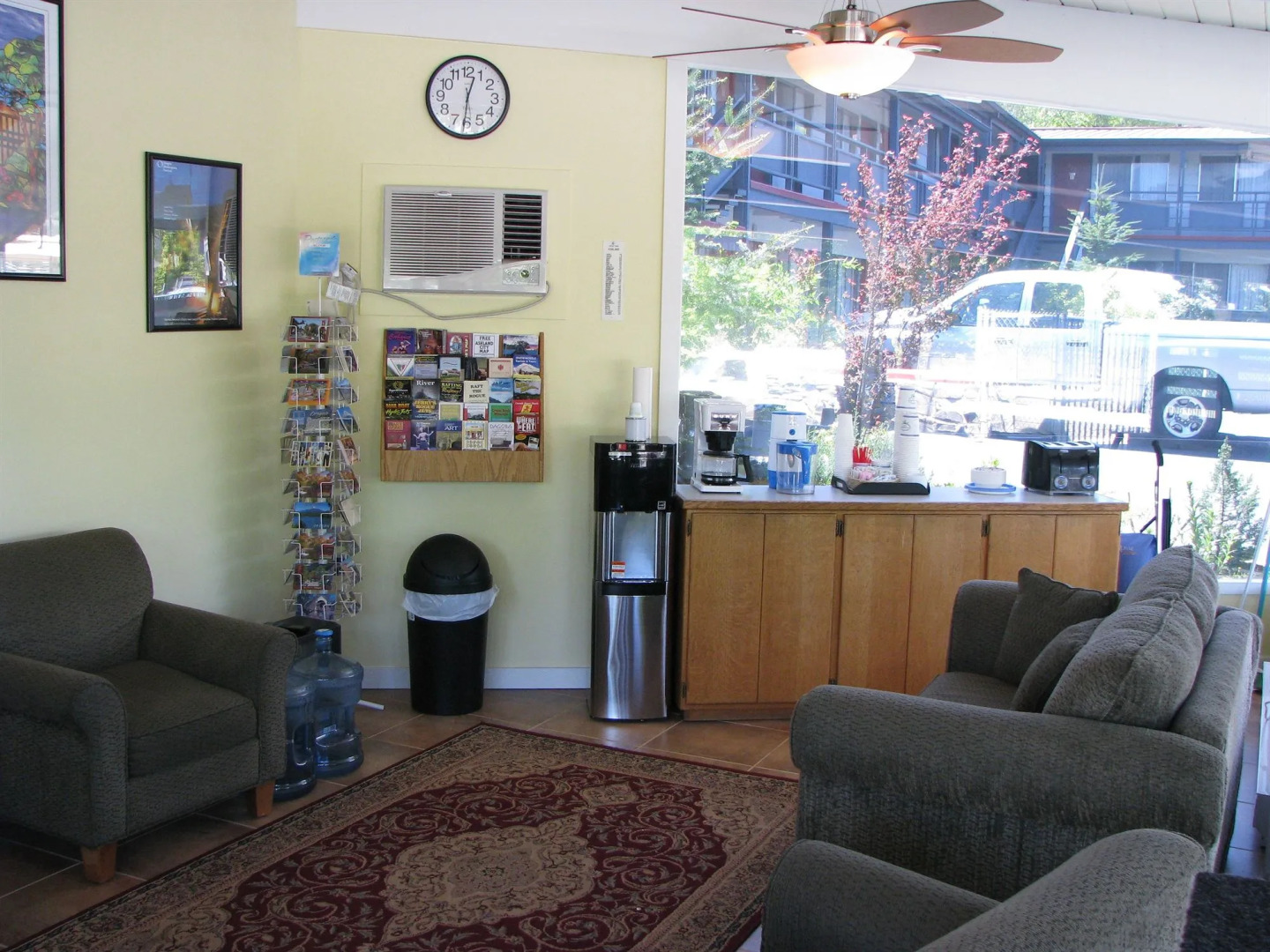 Timbers INN and Suites