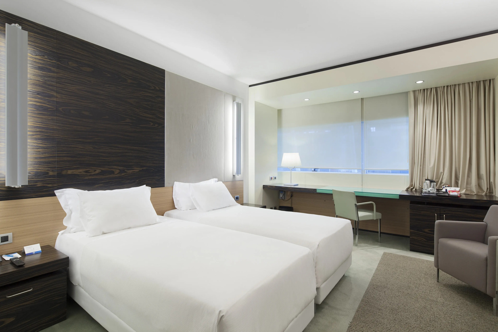 Отель NH Venezia Laguna Palace