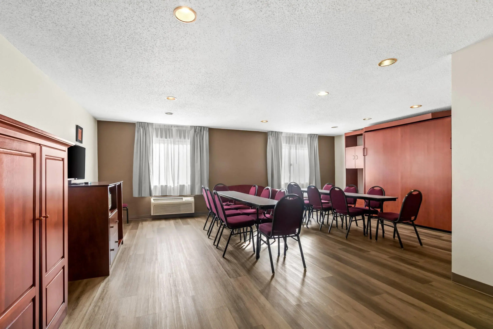 Quality Inn East Liverpool - Calcutta